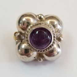 Pin With Amethyst Cabochon 