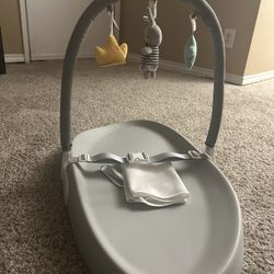 Baby Diaper Changer 
