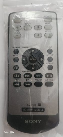 Sony RM-X122 Flip Down With DVD Remote Control 