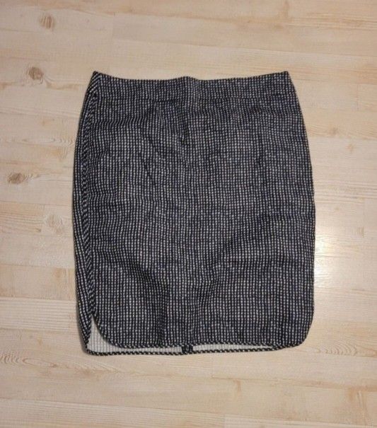 Loft Size 2 Womens Skirt