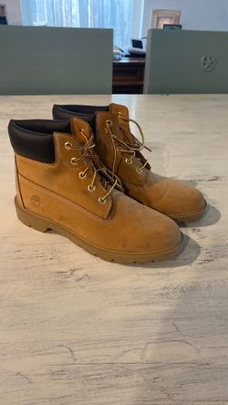 Boys size 6.5 Timberlain