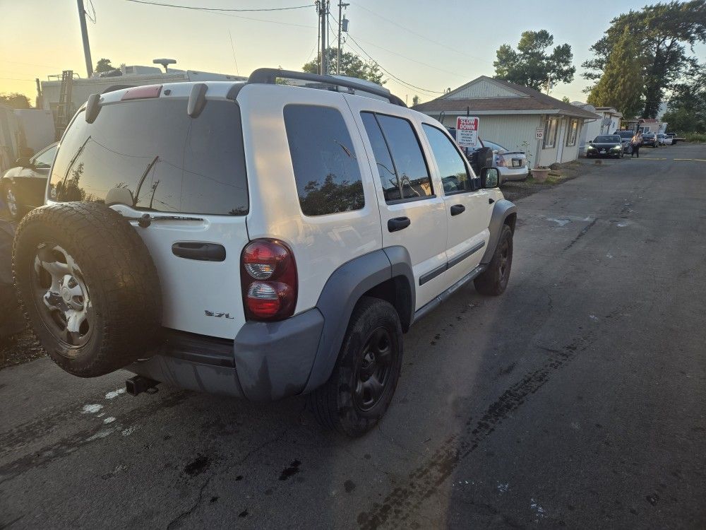 2005 Jeep Liberty