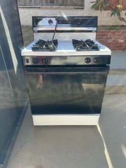 Stove electric Amana