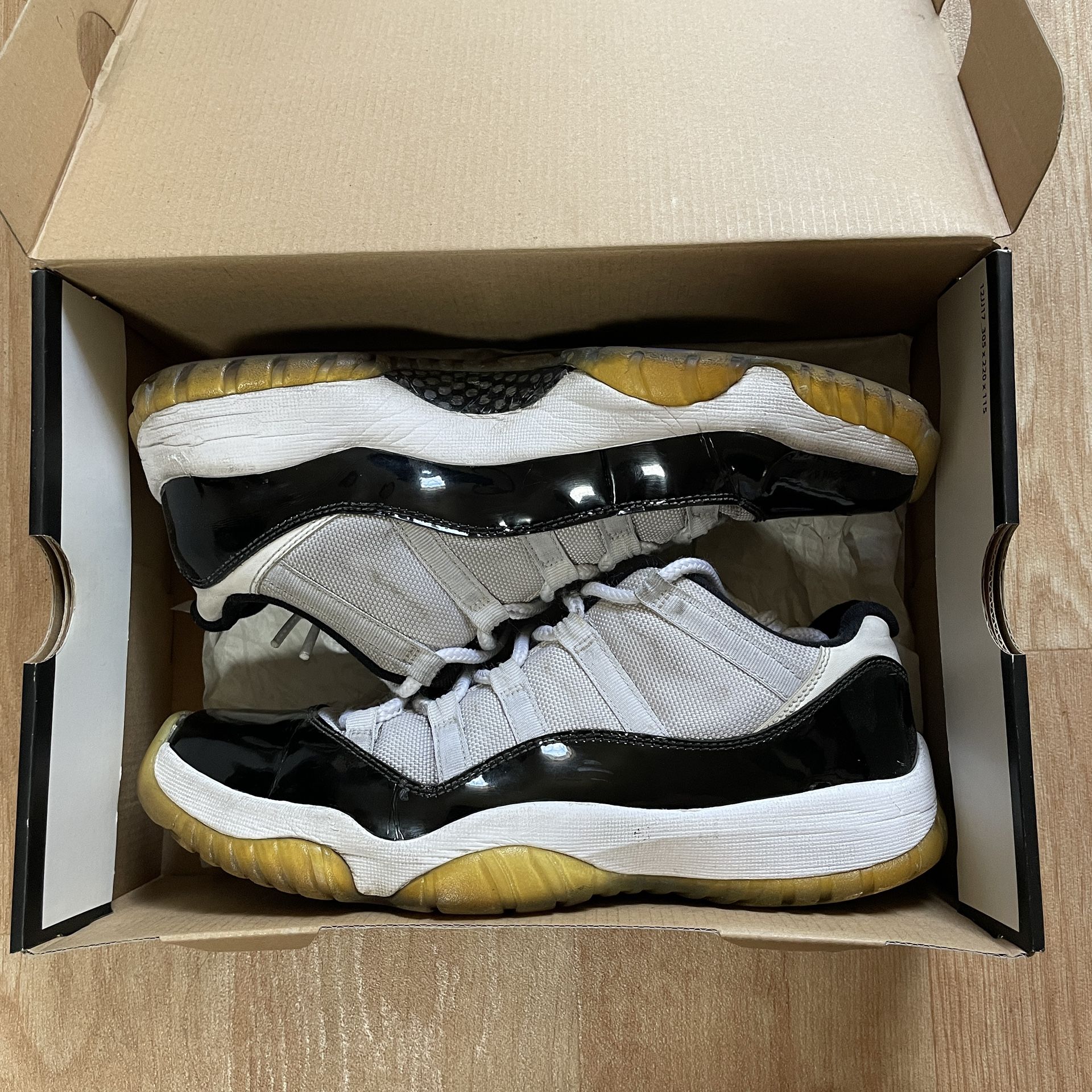 AIR JORDAN 11 LOW CONCORD MEN 9