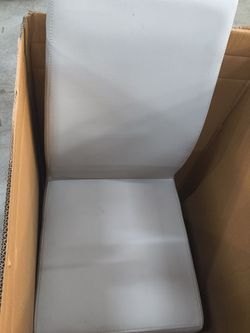 4 Used Chairs And Glass Dining Table