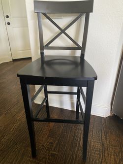 Counter Top Level Chairs (Quantity = 3)