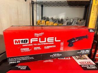 Milwaukee M18 FUEL 15mm Random Orbital Polisher