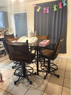 Glass Dining Table w/ 5 chairs