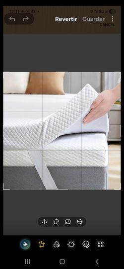 Gel Memory Foam Mattress Topper Queen Size, Ventilated