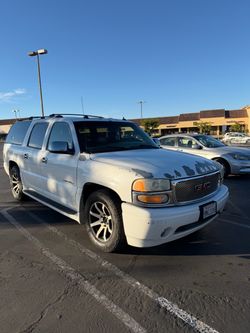 GMC Yukon XL Denali SUV