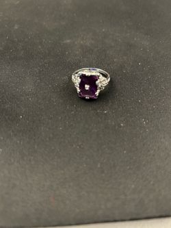 Vintage Style Ring White Metal with Rectangular Purple Gemstone. Size 8.5
