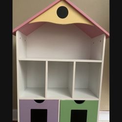 BEAUTIFUL  CHILDS BOOK SHELF WITH LARGE DEEP DRAWERS FOR STORAGE.