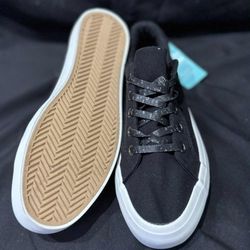 MAURICES Women's Sneakers 