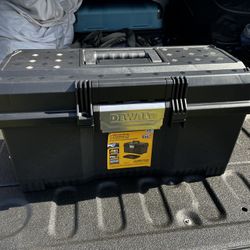 DeWalt Toolbox - New