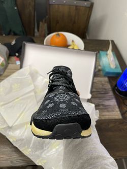 Unworn Adidas NMD_R1 Neighborhood Size 12