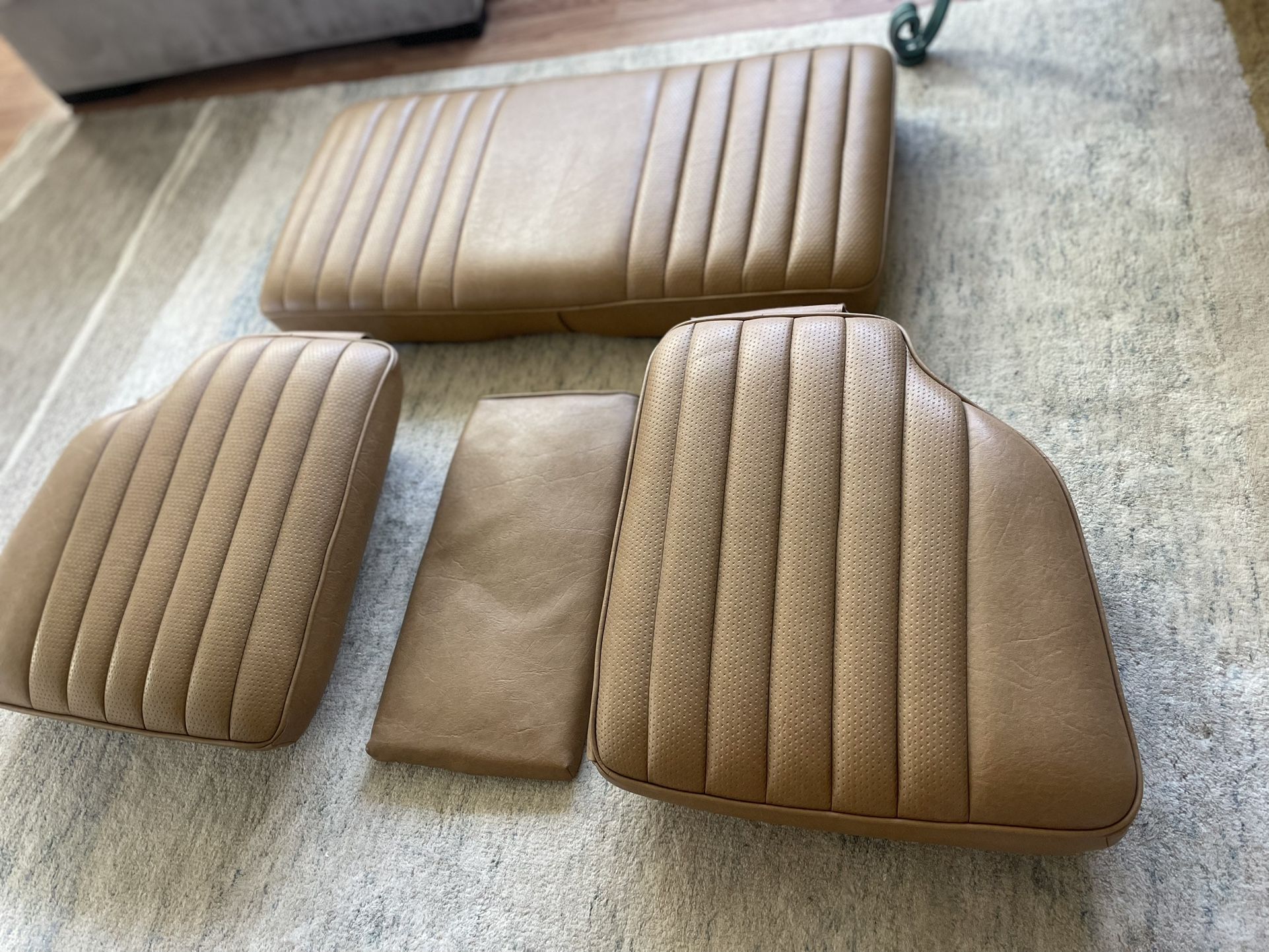 Mercedes SL R107 Rear Seats 