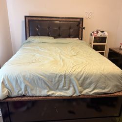 Queen Ashley Furniture Bedroom Set
