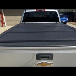 BAKFlip Hard Folding Cover