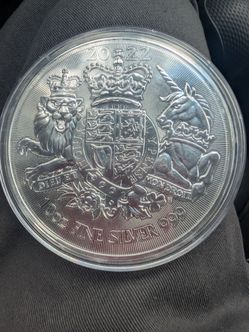 2022 Great Britain £10 Royal Arms Lion & Unicorn 10 oz .999 Fine Silver