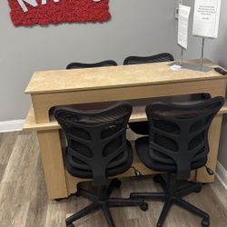 Manicure Table