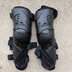 Troy Lee Designs Knee Pads