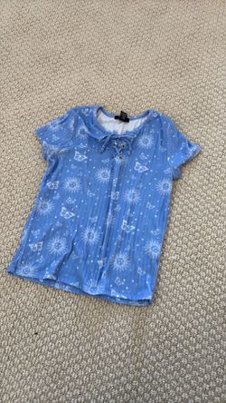 Light blue forever 21 shirt for 9/10 year olds