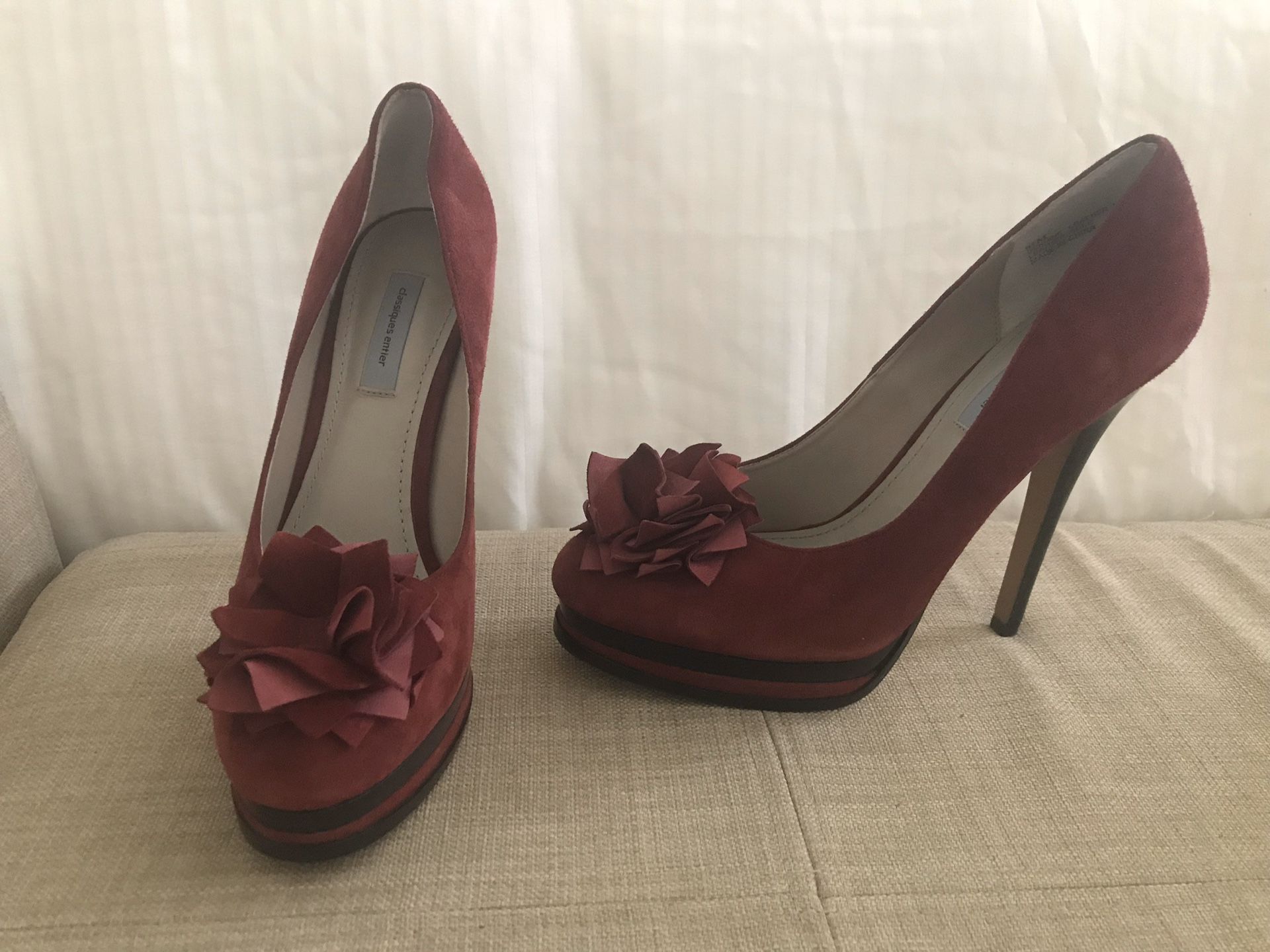 Red Maroon heels from Nordstrom. Women’s size 8.5
