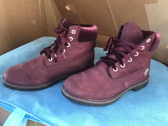 WOMEN’S TIMBERLAND PREMIUM 6” WATERPROOF VELVET BOOTS-A1KC1: SIZE 9.5