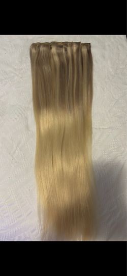 Human hair extensions 26” - warm blonde & platinum blonde