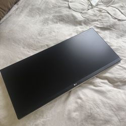LG Ultra wide Usbc Monitor 