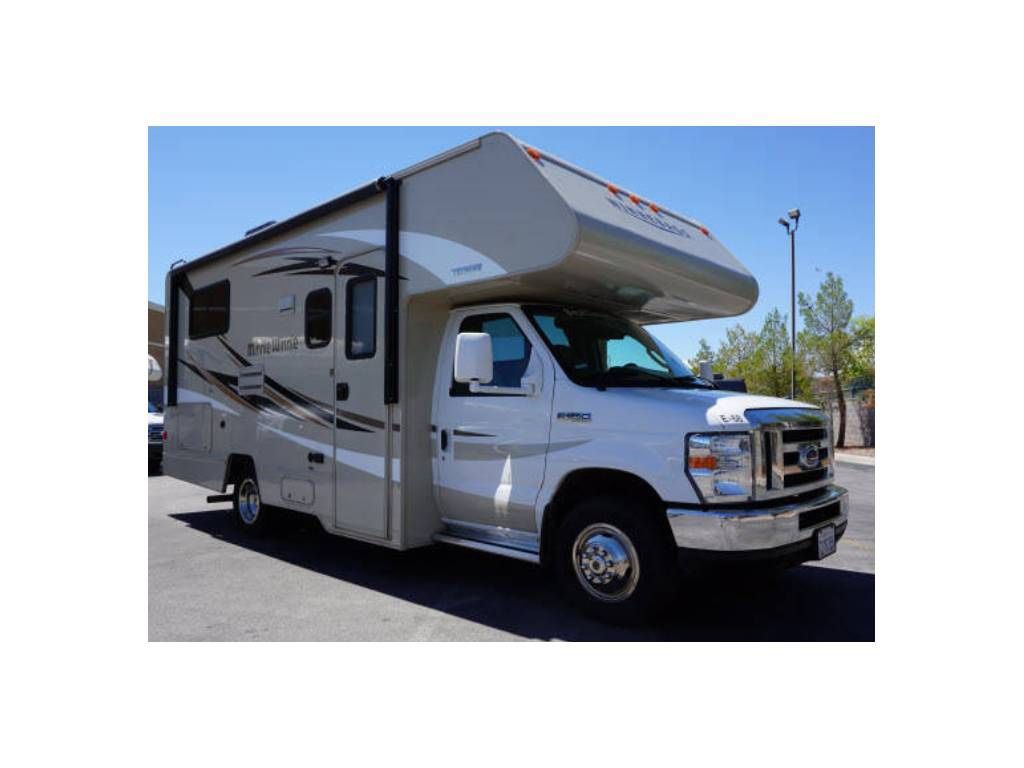 2018 Winnebago Minnie Winnie 22R