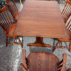 Vintage L Hitchcock Dinning table, 6 Chairs , Corner Curio And China Cabinet 