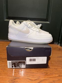 Crisp Air Force 1’s (grey) Size 7M
