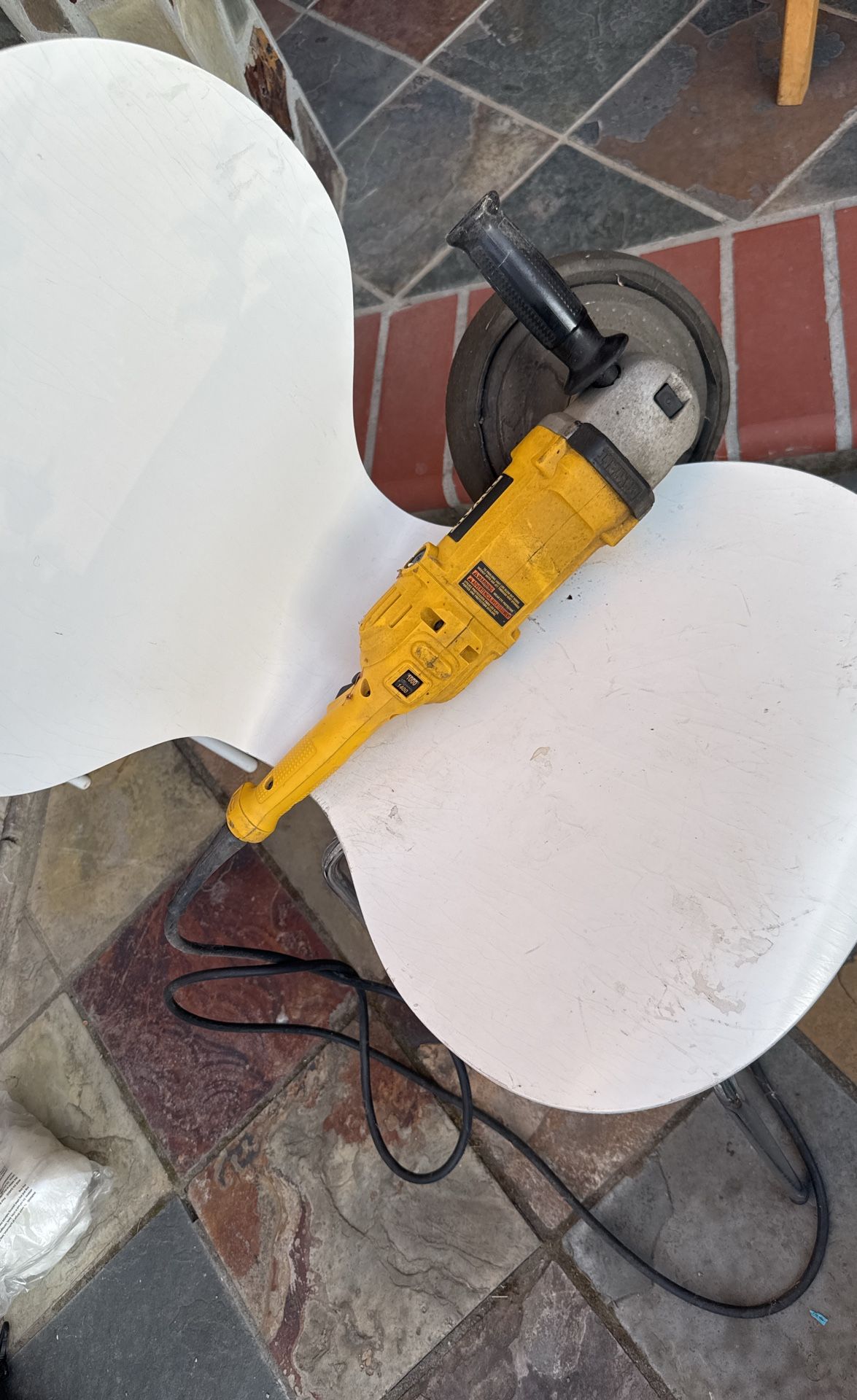 Dewalt