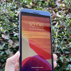 iPhone 8 Plus - 64 GB - Unlocked For Worldwide Use 