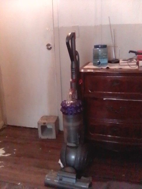 Dyson Cinetic Big Ball Vacuum