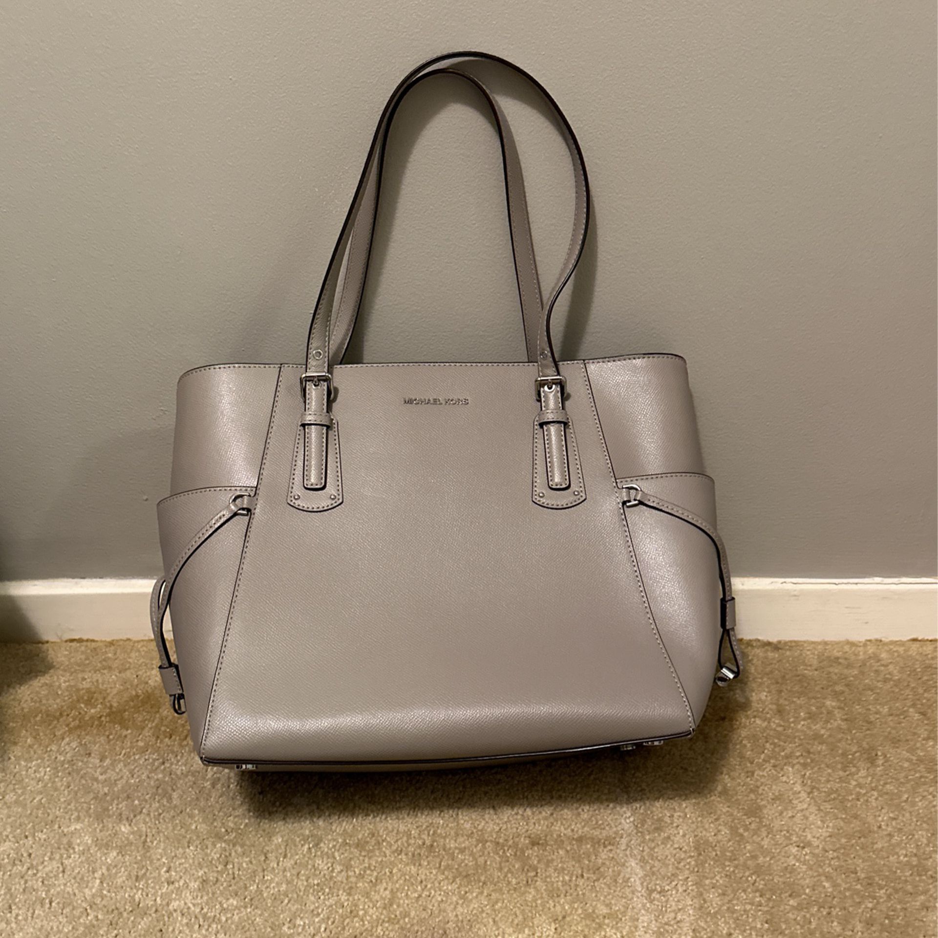 MICHAEL Voyager Pearl Grey Medium Leather Totes