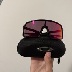 Oakley Sun Glasses 