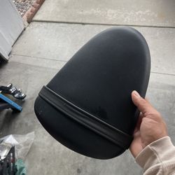 07 GSX-R 1000 Rear Passenger Seat