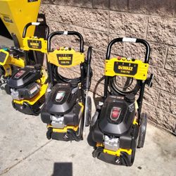 DEWALT GAS PRESSURE WASHER 3100 PSI  HONDA INGINE EACH 