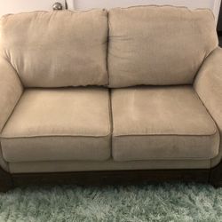 Couch & Loveseat 