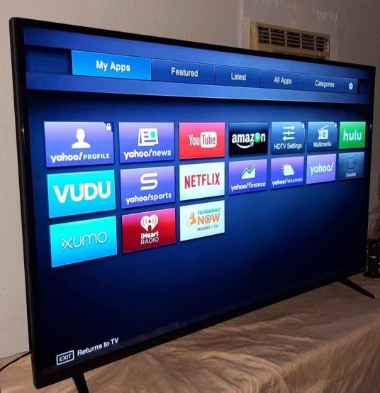 ✴️VIZIO    65"   4K   SMART  TV   LED  " D  SERIES "  FULL   UHD   2160p✴️ ( Negotiable  )✴️