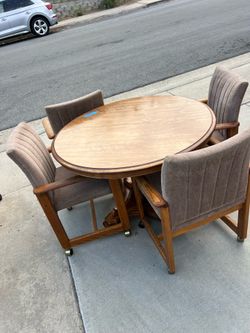 Vintage Round oak table