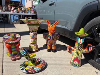 Macetas de Talavera y Decoraciónes urcas muy hermosas ,diferentes diseños y diferentes $$precios .