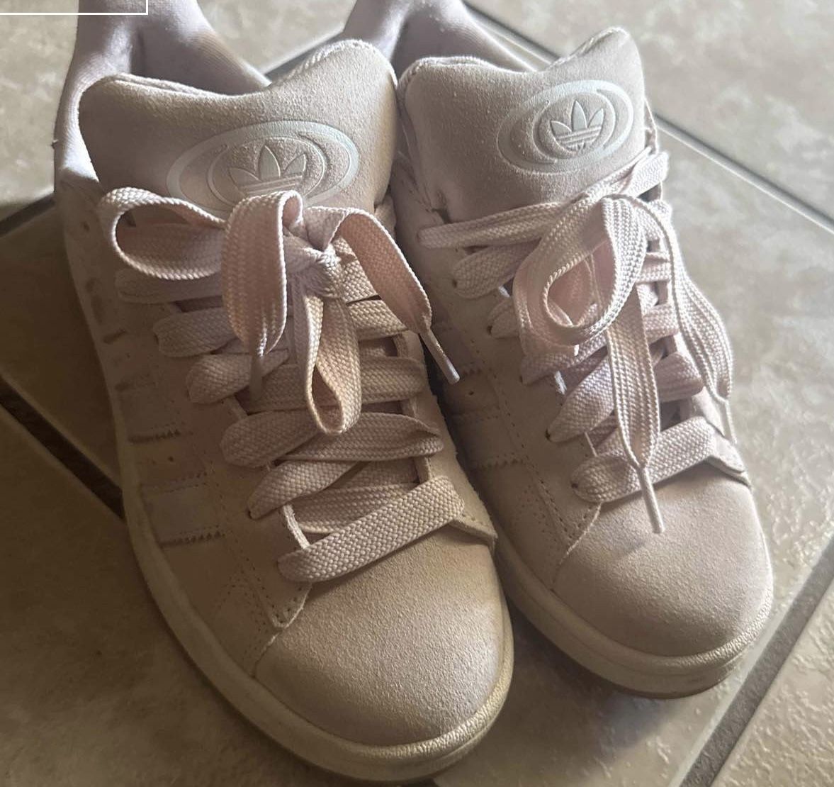 ✨Adidas Campus 00s✨