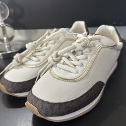 🆕Michael Kors Sneakers