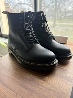 Doc Martens 1460 SOFTY T LEATHER LACE UP BOOTS