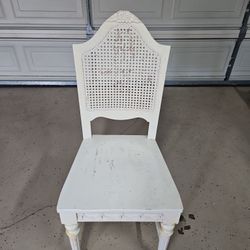 Free Chair