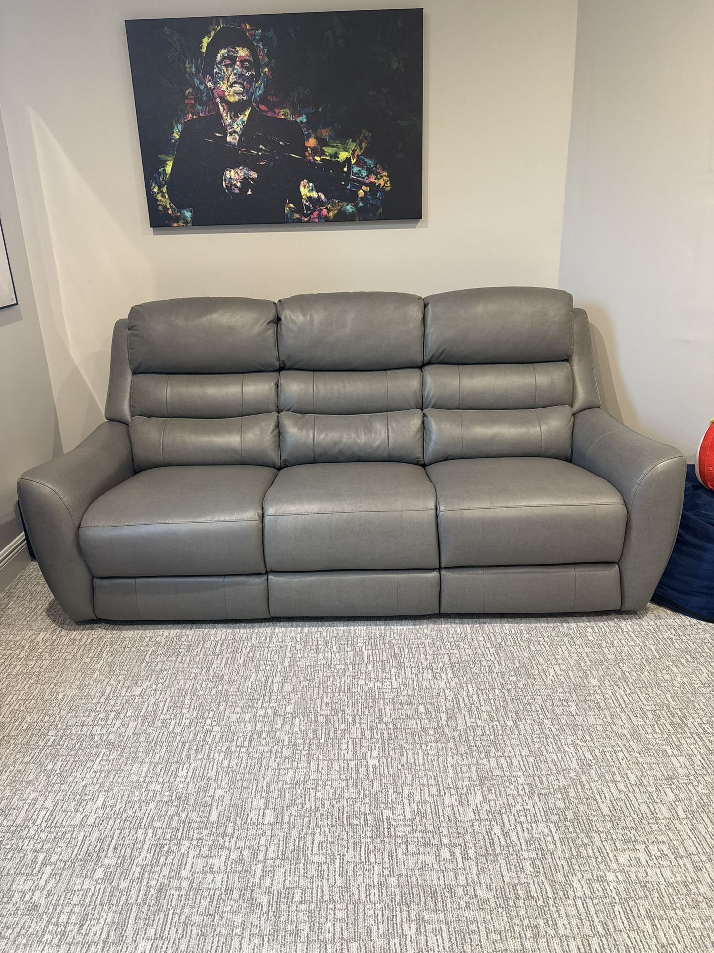 Triple Power Reclining Sofa – Havertys Theater Couch – Like New!