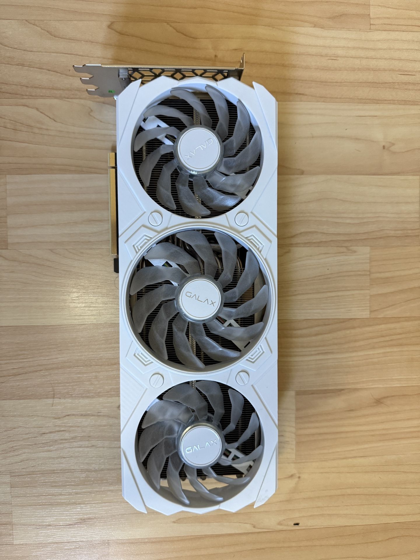 RTX 4070 Ti 12gb Galax White